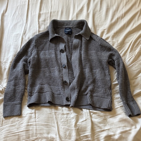 Abercrombie & Fitch Other - Abercrombie & Fitch Charcoal Button-Up Cardigan